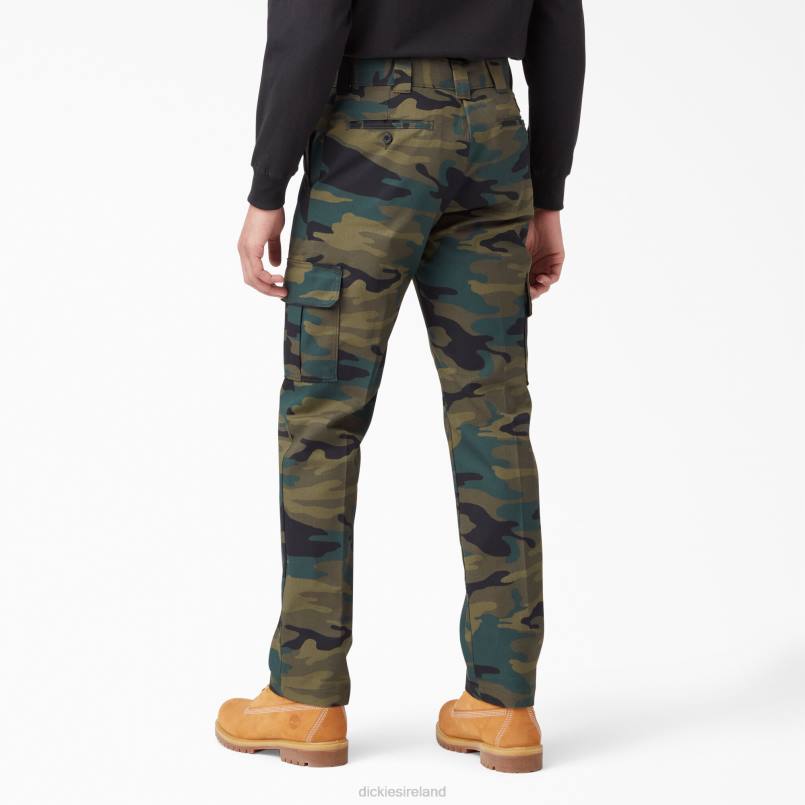 Dickies Men Slim Fit Cargo Pants Hunter Green Camo (HRC) N80J76 Apparel
