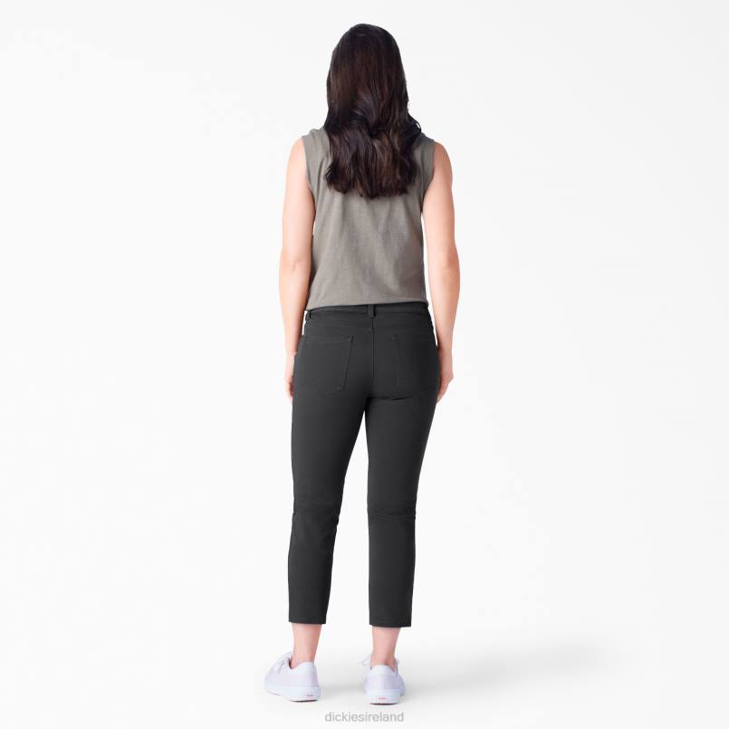 Dickies Women Perfect Shape Skinny Fit Capri Rinsed Black (RBKX) N80J1815 Apparel